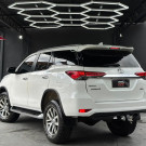 Toyota Hilux SW4 SRX 4x4 2.8 TDI 16V Dies. Aut. 2017 Diesel-4