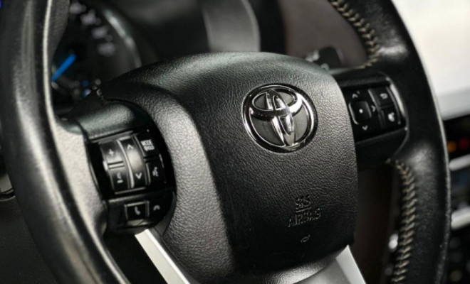 Toyota Hilux SW4 SRX 4x4 2.8 TDI 16V Dies. Aut. 2017 Diesel-13