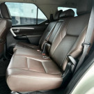 Toyota Hilux SW4 SRX 4x4 2.8 TDI 16V Dies. Aut. 2017 Diesel-10