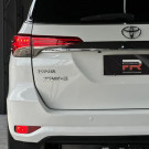 Toyota Hilux SW4 SRX 4x4 2.8 TDI 16V Dies. Aut. 2017 Diesel-6