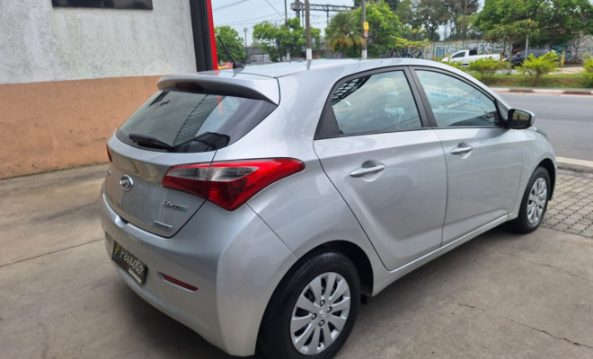 Hyundai HB20 C.Style/C.Plus 1.6 Flex 16V Aut. 2015 Flex-5