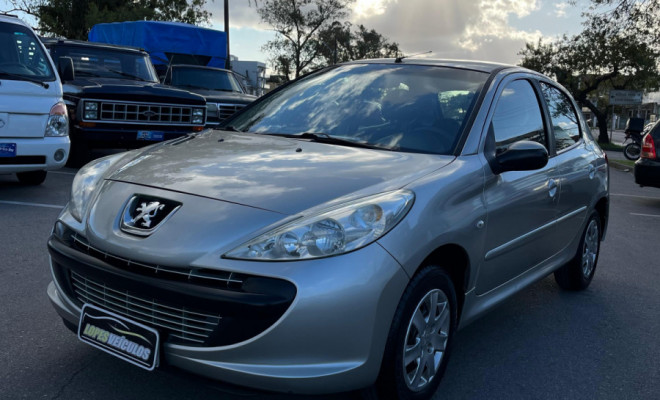 Peugeot 207 XR 1.4 Flex 8V 5p 2011 Flex-0
