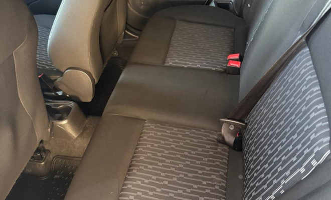 Ford Ka 1.5 Sedan SE Plus-5