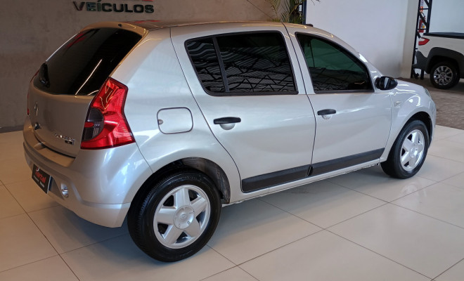 Renault SANDERO Expression Hi-Flex 1.6 8V 5p 2009 Flex-3