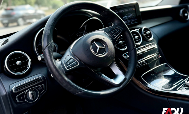 Mercedes-Benz C-180 CGI Exc. 1.6/1.6 Flex TB 16V  Aut. 2017 Flex-2