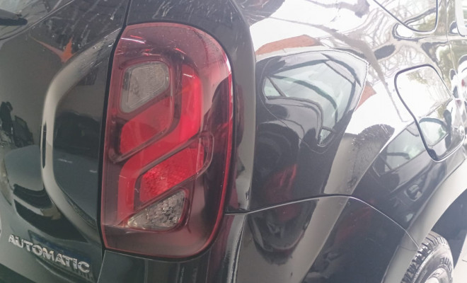 Renault DUSTER DAKAR 4x2 2.0 Hi-Flex 16V Aut. 2017 Flex-4