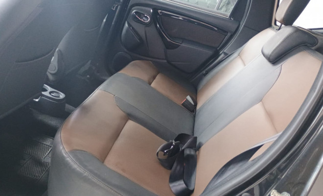 Renault DUSTER DAKAR 4x2 2.0 Hi-Flex 16V Aut. 2017 Flex-9