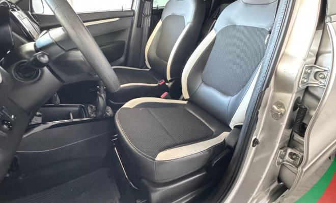 Renault KWID Intense 1.0 Flex 12V 5p Mec. 2021 Flex-6