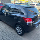 GM - Chevrolet ONIX HATCH LT 1.0 8V FlexPower 5p Mec. 2015 Flex-4