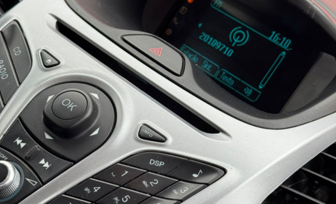 Ford Ka SEL 1.5 16V Flex 5p 2015 Flex-11