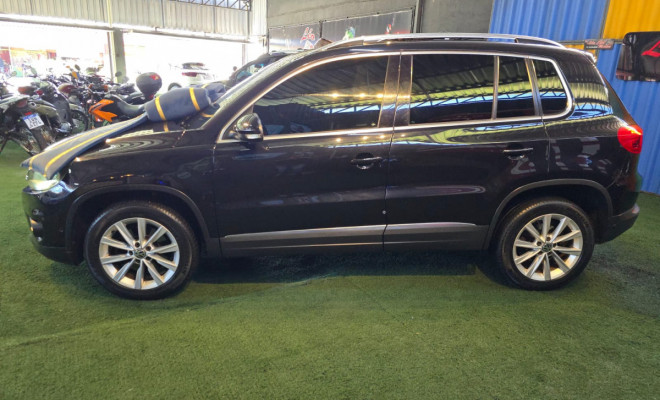 VW - VolksWagen TIGUAN 2.0 TSI 16V 200cv Tiptronic 5p 2012 Gasolina-8