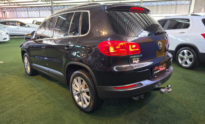 VW - VolksWagen TIGUAN 2.0 TSI 16V 200cv Tiptronic 5p 2012 Gasolina-9