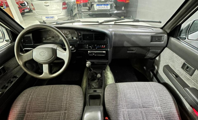 Toyota Hilux CD 4x4 2.8 Diesel Mec. 1998 Diesel-3