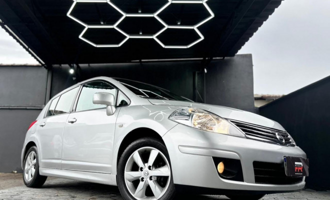 Nissan TIIDA SL 1.8/1.8 Flex 16V  Mec. 2013 Flex-5