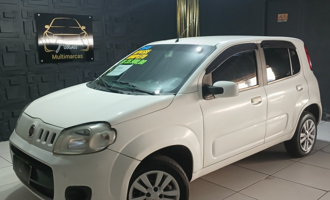 Fiat UNO VIVACE Celeb. 1.0 2015-0
