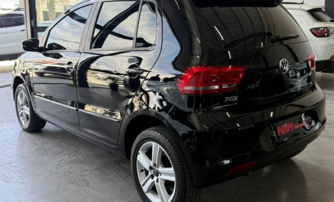 VW - VolksWagen Fox Comfortline 1.0-2
