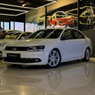 VW - VolksWagen JETTA Comfortline  2.0 T.Flex 8V 4p Mec. 2012 Flex-3