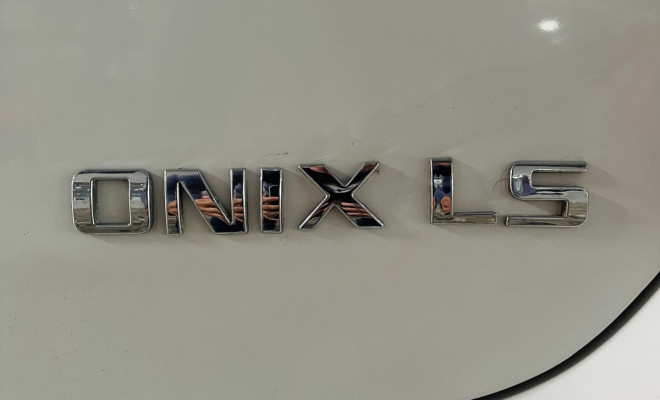 Chevrolet Onix Hatch LS 1.0 FlexPower 2014 — Excelente Oportunidade Abaixo da FIPE!-19