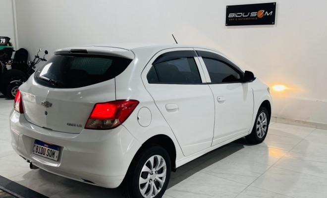 Chevrolet Onix Hatch LS 1.0 FlexPower 2014 — Excelente Oportunidade Abaixo da FIPE!-22