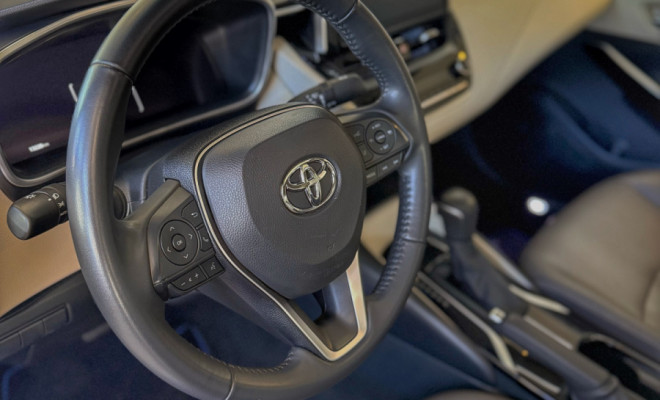 Toyota Corolla Altis Prem. 1.8 Aut. (Híbrido) 2024 Flex-4