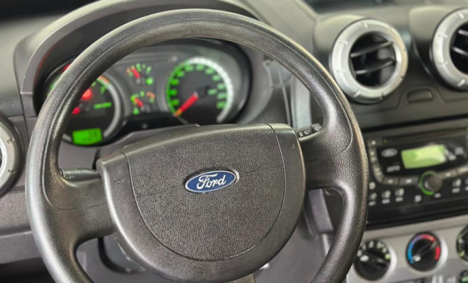 Ford EcoSport XLT FREESTYLE 1.6 Flex 8V 5p 2008 Flex-8