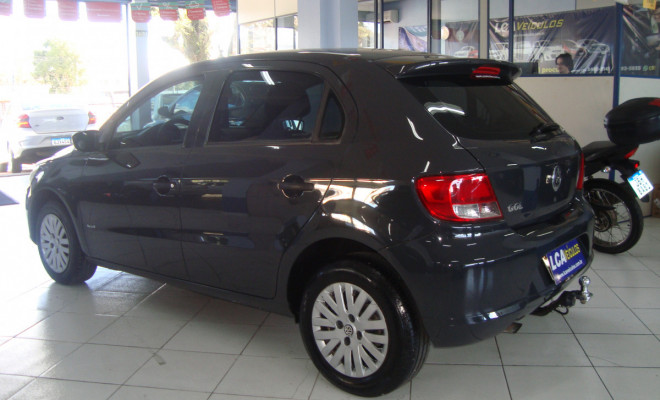 VW - VolksWagen Gol (novo) 1.0 Mi Total Flex 8V 4p 2009 Flex-4