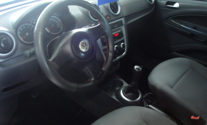 VW - VolksWagen Gol (novo) 1.0 Mi Total Flex 8V 4p 2009 Flex-5