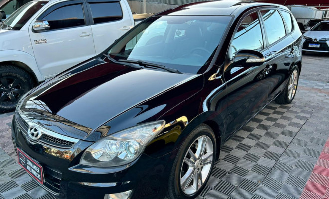 Hyundai i30 2.0 16V 145cv 5p Aut. 2011 Gasolina-0