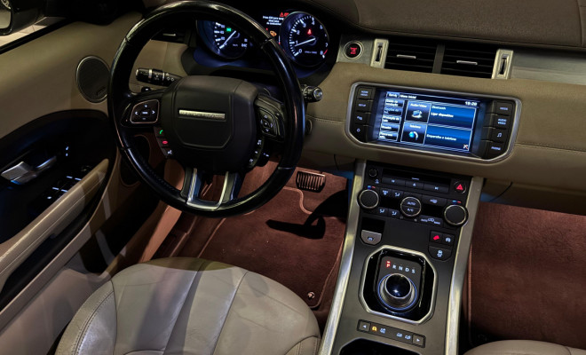 Land Rover Range R.EVOQUE Pure  2.0 Aut. 5p 2014 Gasolina-10