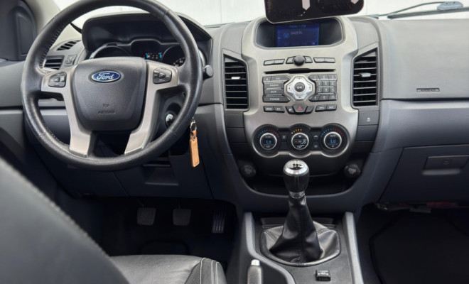 RANGER LIMITED 2.5 FLEX 2014 - A picape completa, com procedência impecável!-14