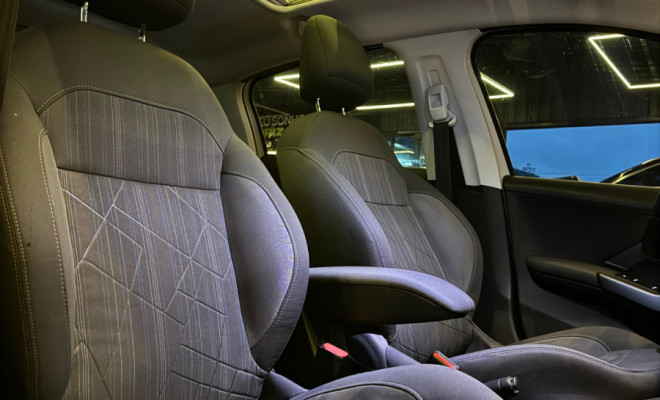 Peugeot 208 Griffe 1.6 Flex 16V 5p Aut. 2014 Flex-15