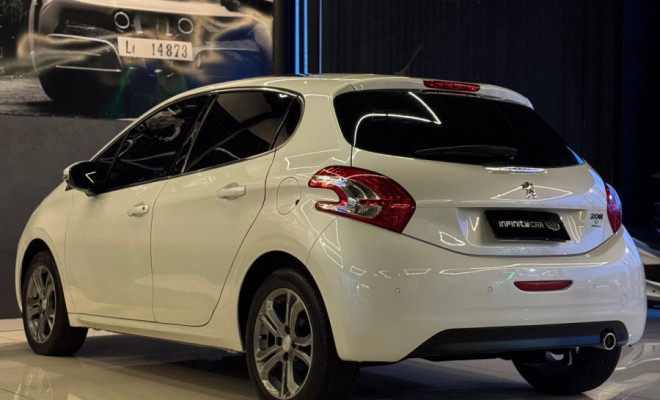 Peugeot 208 Griffe 1.6 Flex 16V 5p Aut. 2014 Flex-5