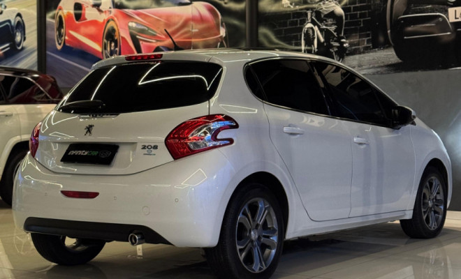 Peugeot 208 Griffe 1.6 Flex 16V 5p Aut. 2014 Flex-4