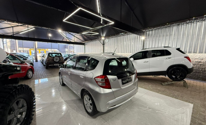 Honda Fit LX 1.4/ 1.4 Flex 8V/16V 5p Aut. 2014 Flex-4