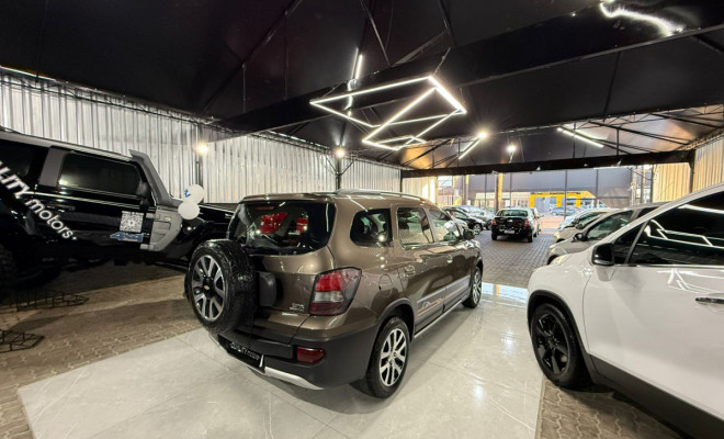 GM - Chevrolet SPIN LT 1.8 8V Econo.Flex 5p Aut. 2016 Flex-2