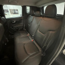 Renegade Longitude 2021: desempenho, segurança e presença em cada detalhe.-5