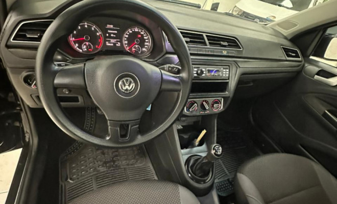 VW - VolksWagen Saveiro Trendline 1.6 T.Flex 8V 2017 Flex-2