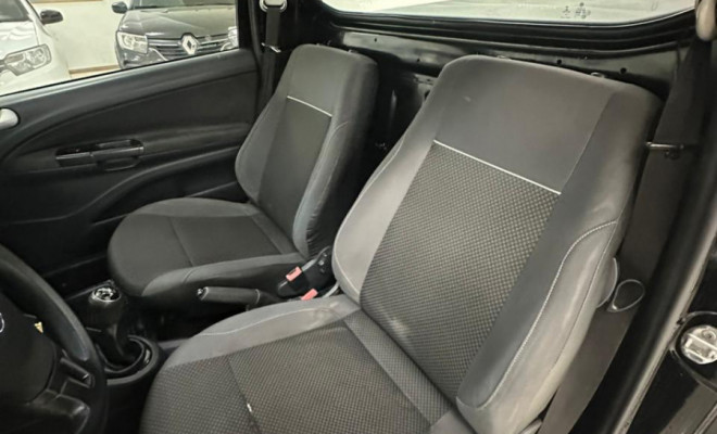 VW - VolksWagen Saveiro Trendline 1.6 T.Flex 8V 2017 Flex-3