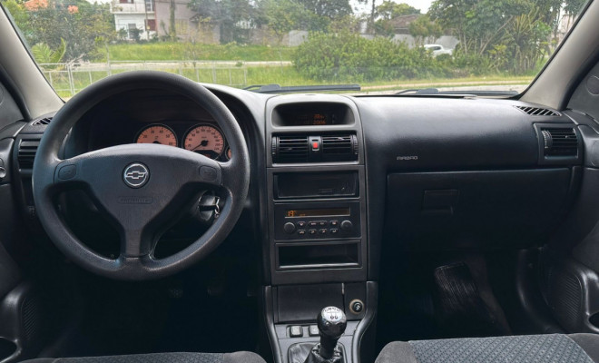 GM Astra Advantage 2.0 8V FlexPower 2010-10