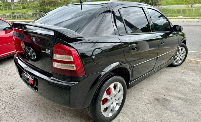 GM Astra Advantage 2.0 8V FlexPower 2010-2