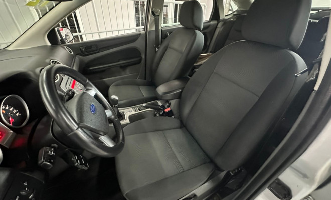Ford Focus 2.0 16V/ 2.0 16V Flex 5p 2012 Flex-5