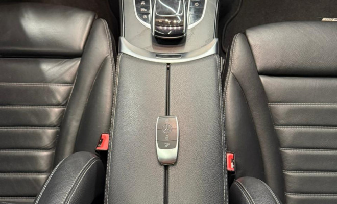 Mercedes-Benz C-300 Sport 2.0 16V Aut. 2019 Gasolina-11