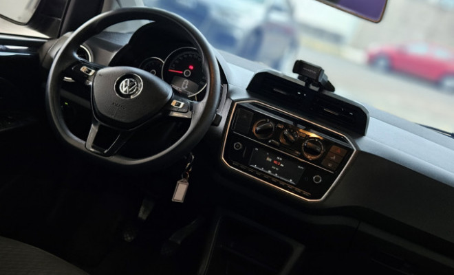 VW - VolksWagen up! Connect 1.0 TSI Total Flex 12V 5p 2020 Flex-7