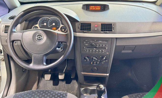 GM - Chevrolet Meriva Maxx 1.4 MPFI 8V ECONOFLEX 5p 2011 Flex-3