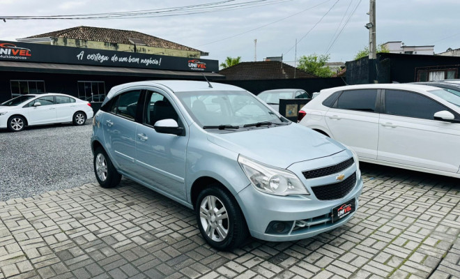 GM - Chevrolet AGILE LTZ 1.4 MPFI 8V FlexPower 5p 2011 Flex