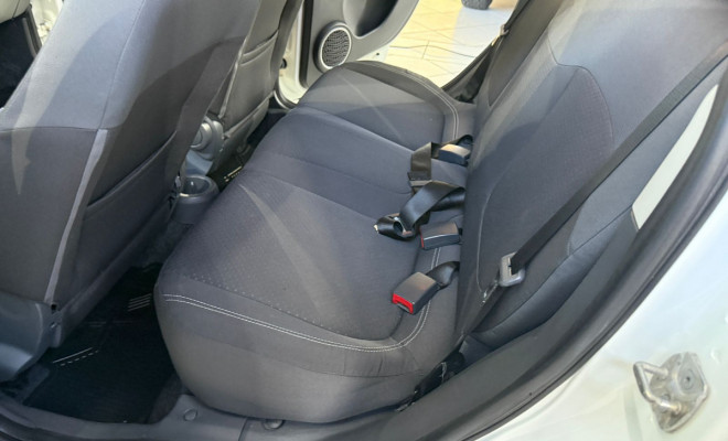 Fiat Grand Siena ATTRAC. 1.4 EVO F.Flex 8V 2016 Flex-6