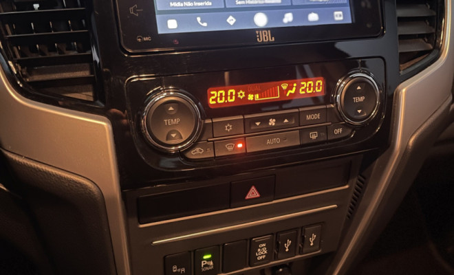 Mitsubishi L200 Triton Sport Blindada! Raridade-24