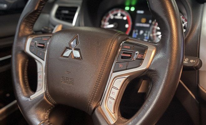 Mitsubishi L200 Triton Sport Blindada! Raridade-5