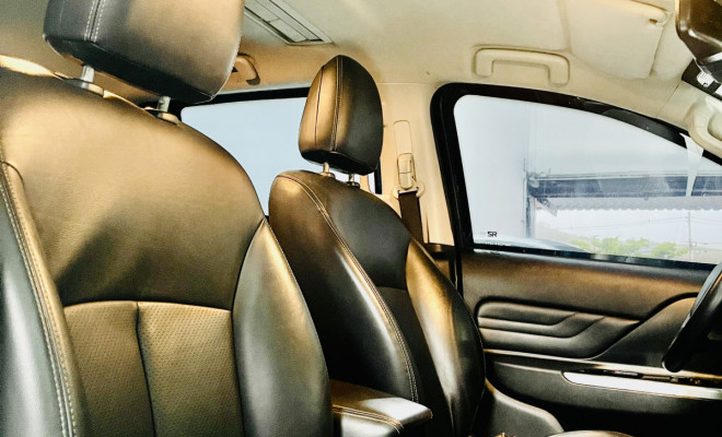 Mitsubishi L200 Triton Sport Blindada! Raridade-9