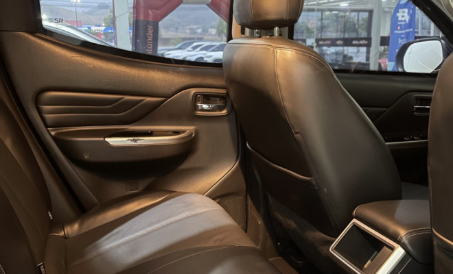 Mitsubishi L200 Triton Sport Blindada! Raridade-22